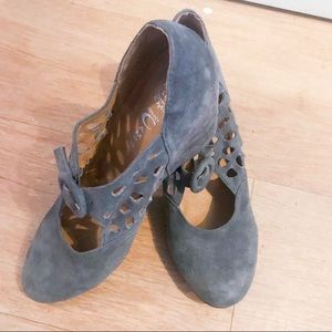 JEFFREY CAMPBELL  Havana Last Grey Wedges Size 7.5